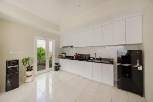 The Eclipse Villas - The Luxurious 2BR Private Pool Canggu Getaway