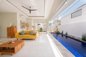 The Eclipse Villas - The Luxurious 2BR Private Pool Canggu Getaway
