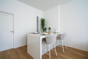 Dreamland Villa by RESIDE 1BR Private Pool 3 min to Beach