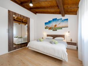 Holiday home in Labin with private pool