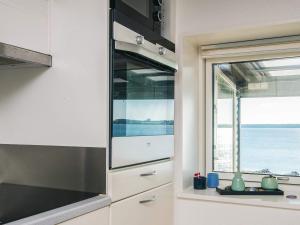 Seaside Gem in Juelsminde - B B