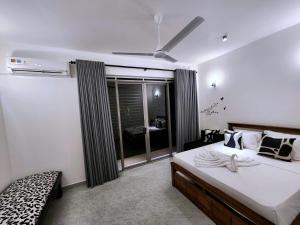 Trendy Terrace Luxury Apartment