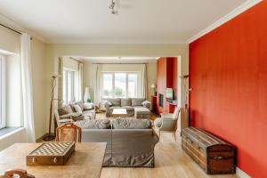 La Ferme dAuwez - Les Hirondelles - Gîte 15 pers avec piscines et sauna