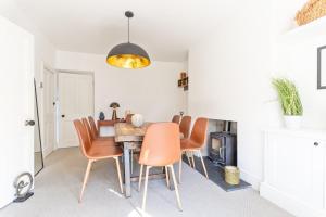 Coastal Home in Mumbles with Garden & WiFi