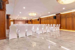 Elong WG international hotel艺龙万国酒店