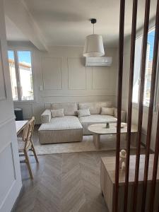 Beautiful apartment, shopping walk