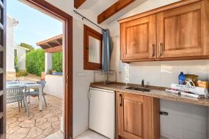 Casa Virginia by Aguilarent