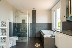 Spacious 3BR Villa with Private Pool and Sea Views