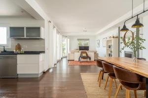 Spacious 3BR Villa with Private Pool and Sea Views