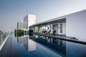 5 Star Centric 1BD Apartment Sukhumvit