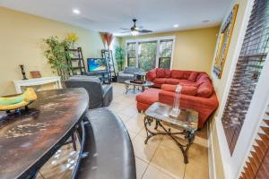 Bright resort home w pool & hot tub