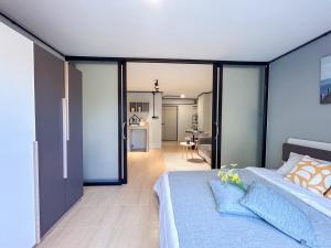 The city center and convenience living