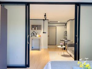 The city center and convenience living