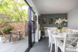 Bloomsbury House - A Beautiful Two Bedroom Home