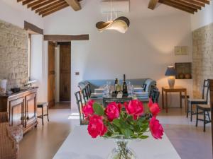 Scenic villa with heated pool