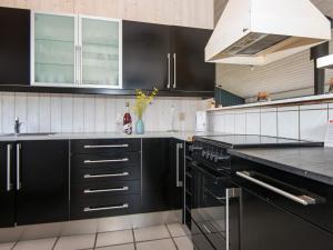 10 person holiday home in Juelsminde-By Traum