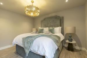 Luxury One Bed Annnex on Rodborough Common