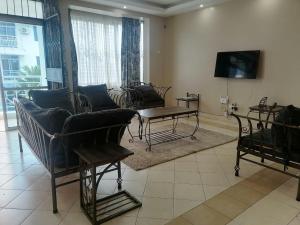 Shikara Apartment A5