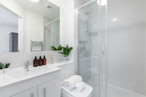 Modern Four Bedroom Four Bathroom Home