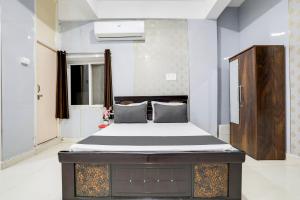 Hotel O Veduka Banquets & Luxury Rooms