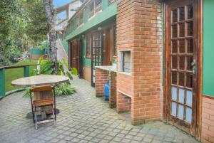 Sítio Represa Condomínio Serra do Mar 4 Casas