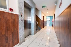 Townhouse Oak Nam Phuong Hoang Hau Near Lotte Mart