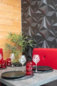 Angoulême, cosy T2 centre ville , TV , WIFI , 4 pers , moderne , parking