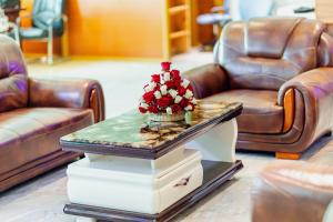 Tiffany Diamond Hotels LTD - Makunganya