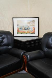 Peaceful Apartment with AC & fiber-speed internet