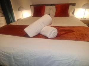 3BR House in Wimbledon - WiFi - Business & Contractors