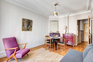 Cozy and Elegant Stay in Paris