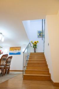 Fabulous 3-bedroom duplex apartment