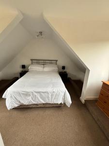 Self-contained 2 bedroom annexe in secluded country house