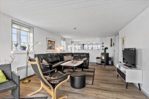 0065-Romo-Lakolk-165