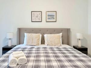 ATL Condo with King Bed Free Street Parking 525Pkwy217