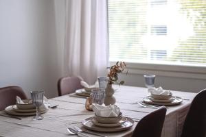 Cloudberry Lane Apartment By BookLapland