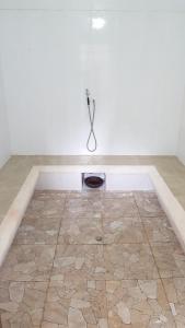 Forest 15 minutes from Manta! Beach nearby