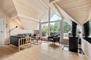 0218-Romo-A-Hveyselsvej-13