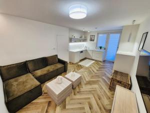 Quiet place within reach of the center