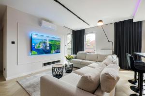 LupoApartments Premium Łazowskiego, Parking, Dostęp na Kod, 3 Sypialnie