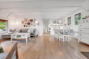 BV327-Blavand-Ved-Skoven-26