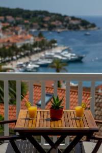 Apartments and Rooms Bonkan Hvar
