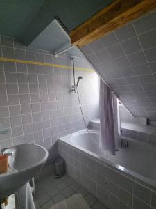 Quiet 2-room apartment in Koenigshoffen