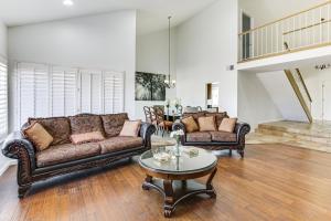 Spacious Getaway with Pool and Spa in La Mesa!