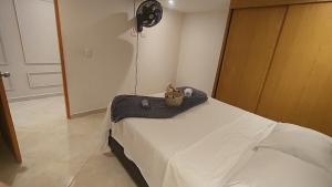 Tu espacio cómodo, elegante y céntrico con balcón 401