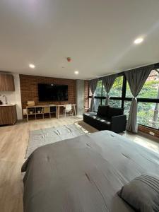 Kyux Building, Style and Comfort