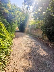 Charming gated cottage 3 Beds 2 Baths 2 cars