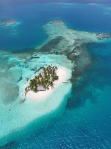 San Blas private boat