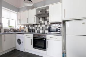 Comfortable 1-Bed Flat Near Pittville Park