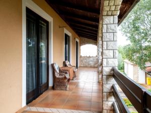 Spacious Holiday Home in Verteneglio